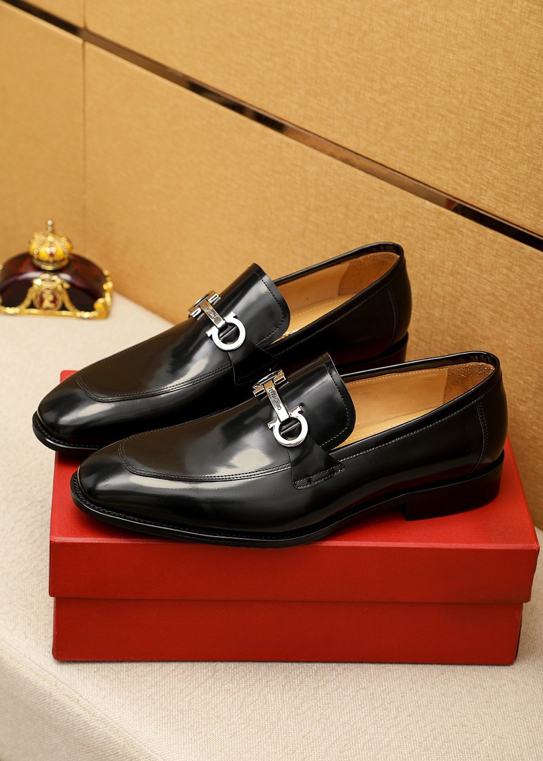 Ferragamo Black Hardware Loafers — front