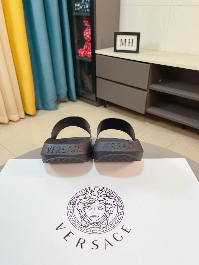 微商相册测试鞋子-Versace Striped Slide Sandals — back